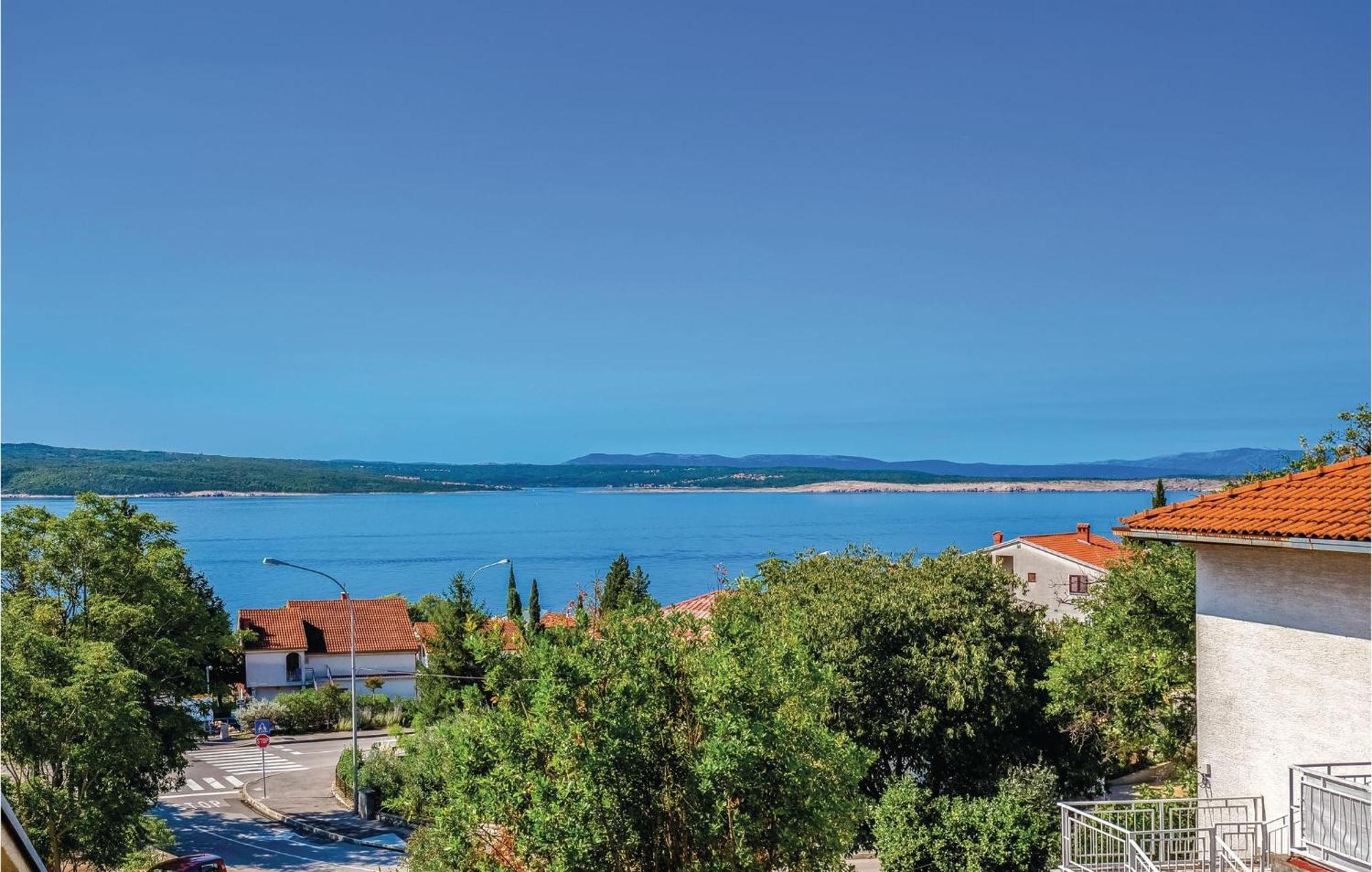 Cozy Apartment In Crikvenica With Wifi Ngoại thất bức ảnh